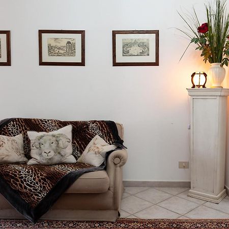 Favoloso Appartamento In Villa Monterosi 외부 사진